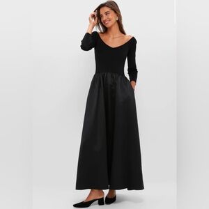 Tuckernuck Black Long-Sleeve V-Neck Maxi Dress